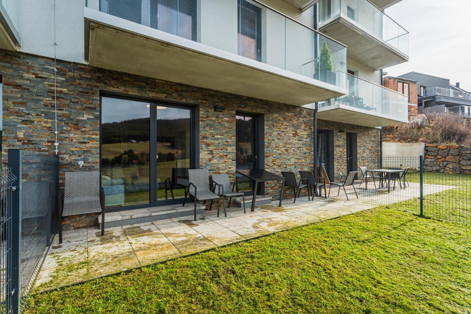Apartmany Vista Klinovec Loučná pod Klínovcem Exteriör bild