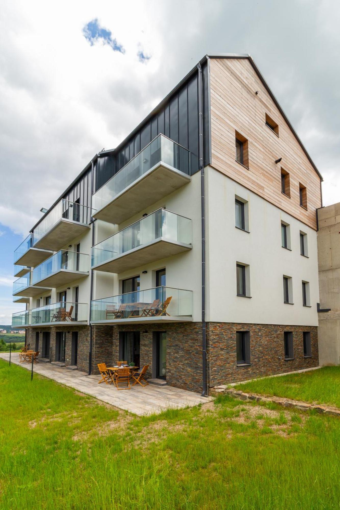 Apartmany Vista Klinovec Loučná pod Klínovcem Exteriör bild