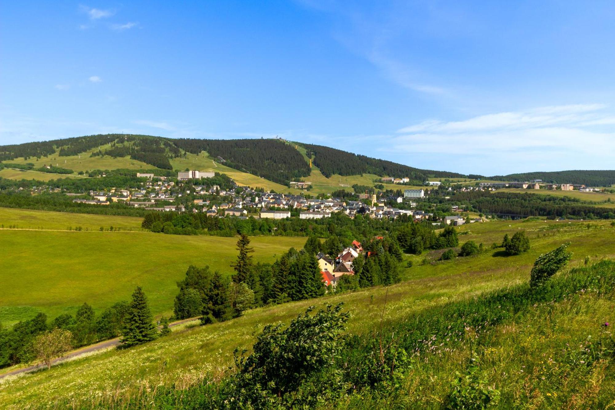 Apartmany Vista Klinovec Loučná pod Klínovcem Exteriör bild