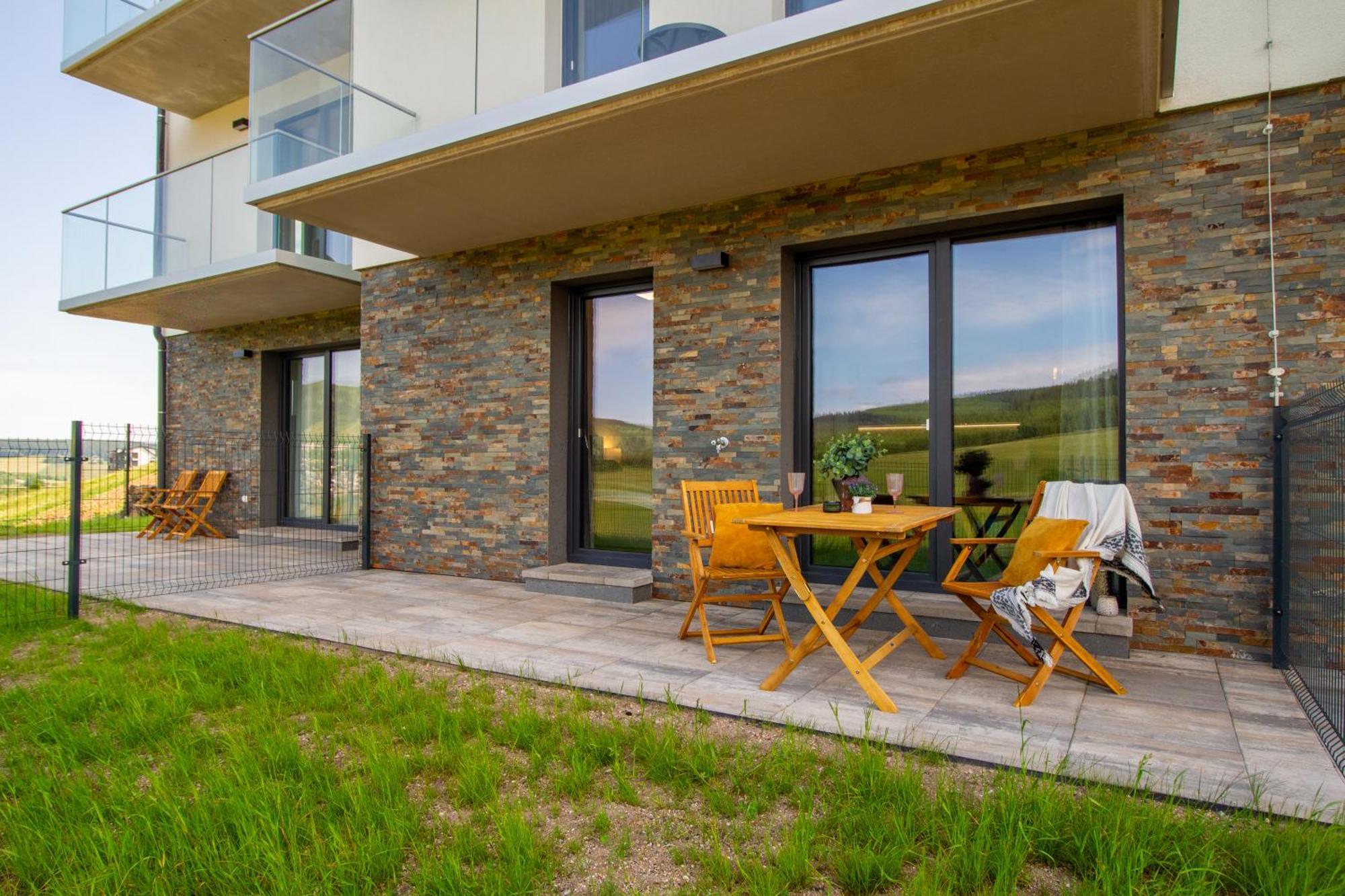 Apartmany Vista Klinovec Loučná pod Klínovcem Exteriör bild